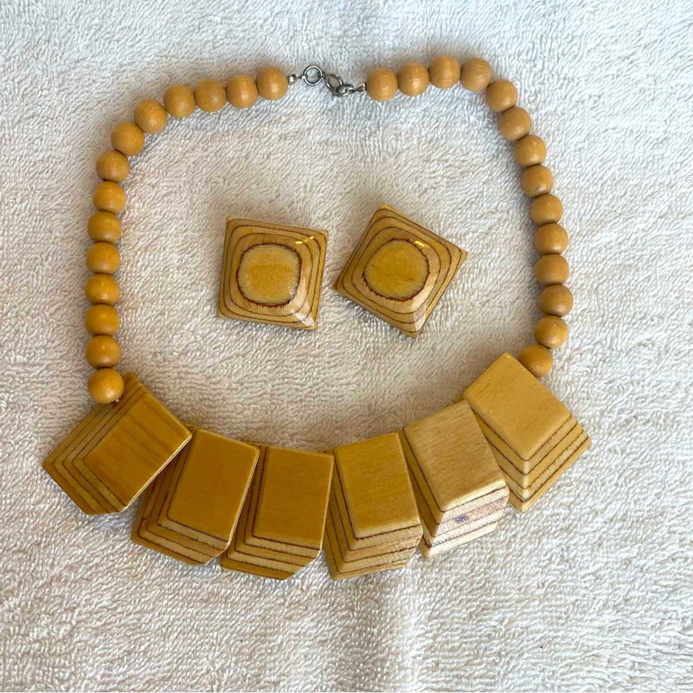 Wooden Necklace & Earring Set